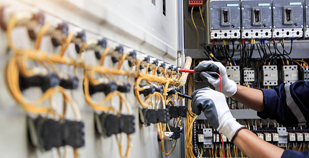 Professional Electrician technician working in Skyline View, PA